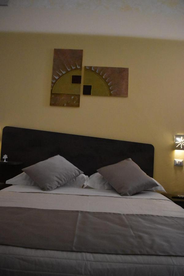 Samele Bed And Breakfast Lecce Dış mekan fotoğraf